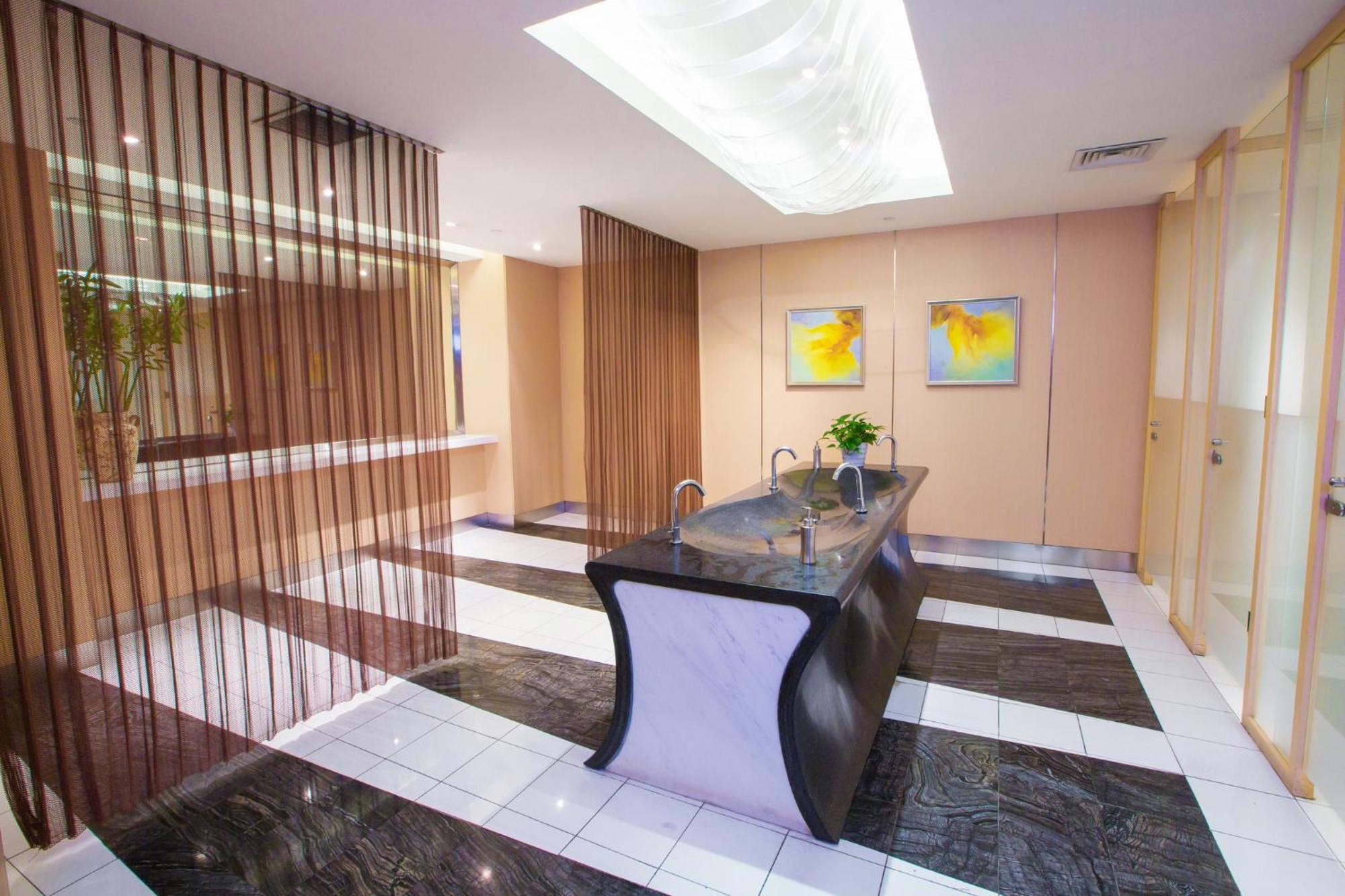 Express Gulou-tianfu Square Chunxi Road Branch